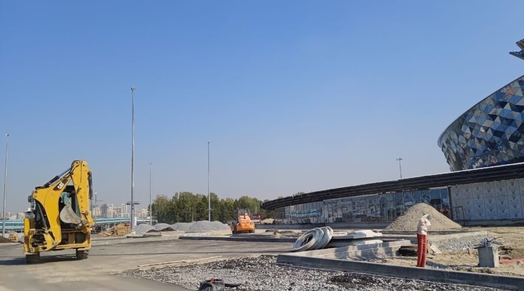 На путепроводе в Татищево приступили к монтажу железобетонных балок - KP.RU