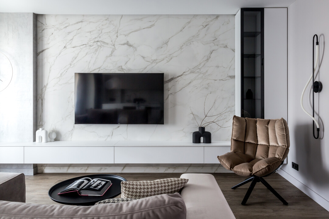 Функциональность гостиной подчеркнута специально подобранным мебельным ансамблем DEVITA