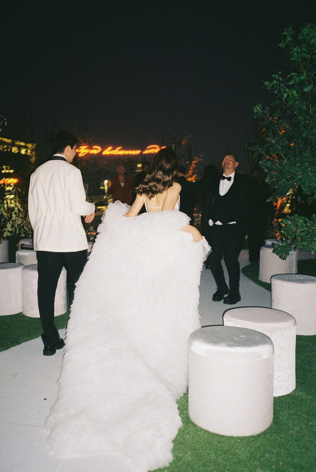 Александра Жаркова в кейпе Rasario Bridal