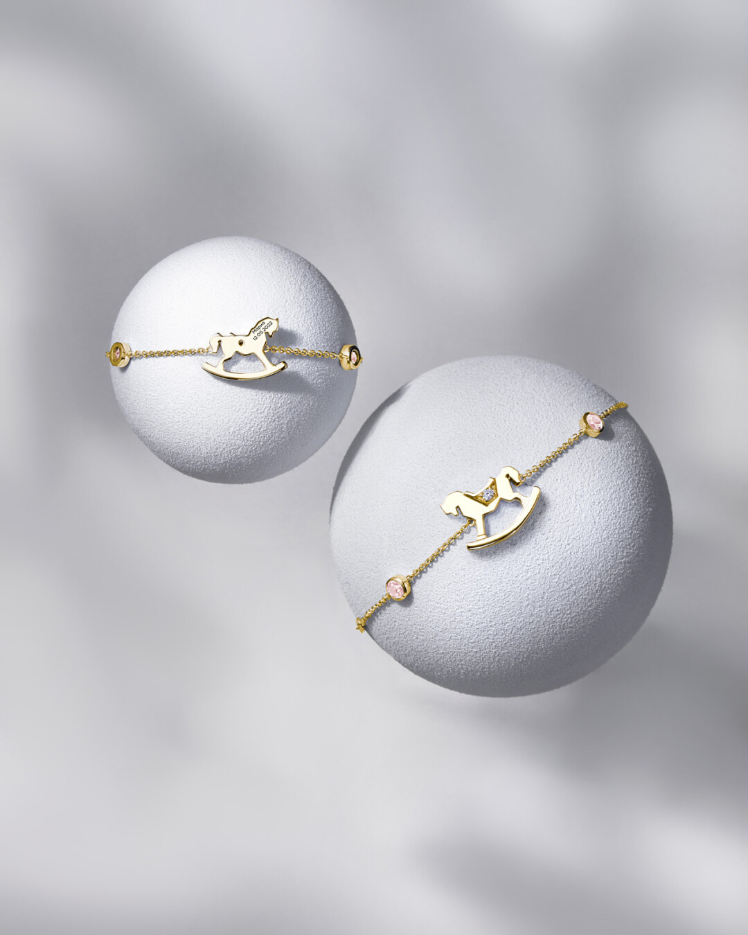 Браслет из коллекции TOY