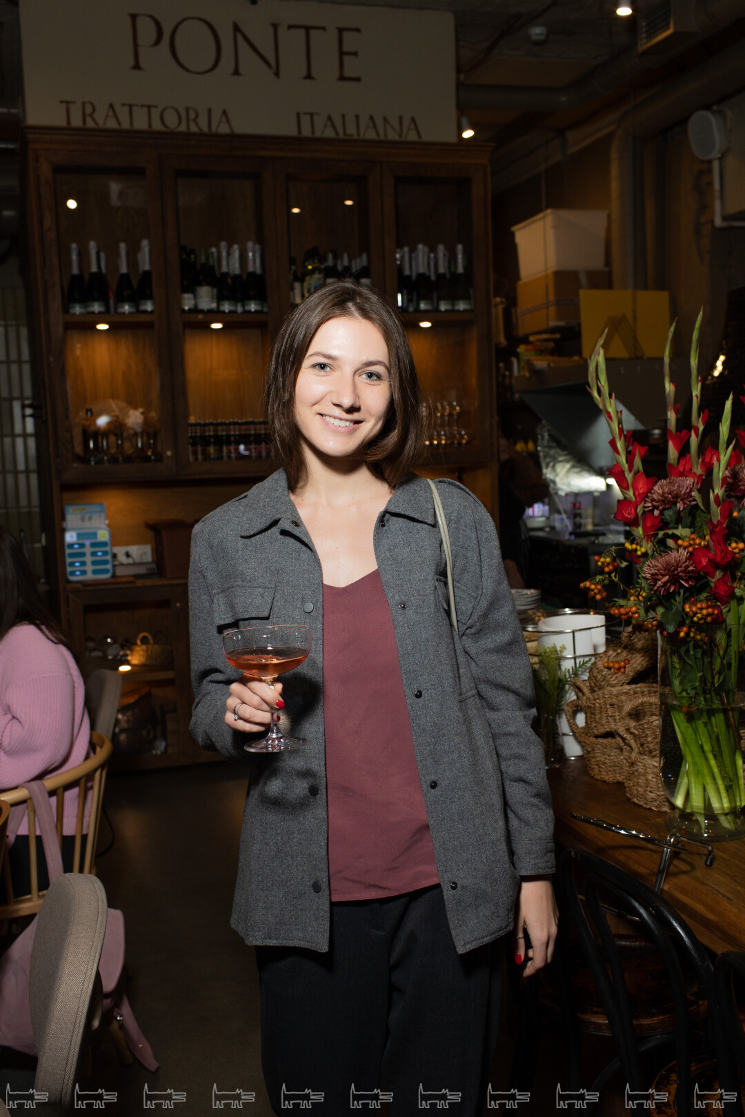 Александра Попова