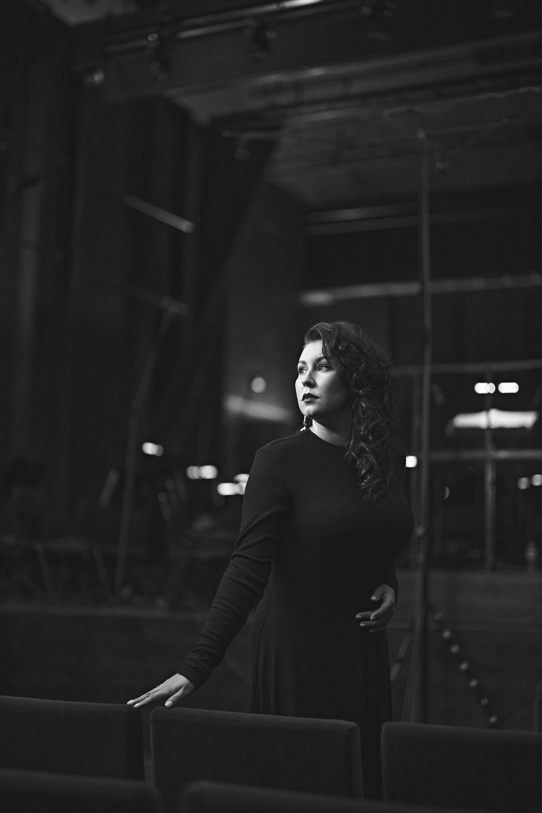 Алина Отяковская