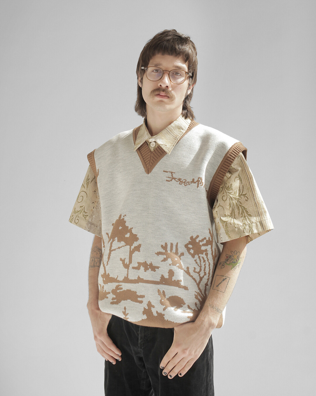 Жилет, 10 000 руб.