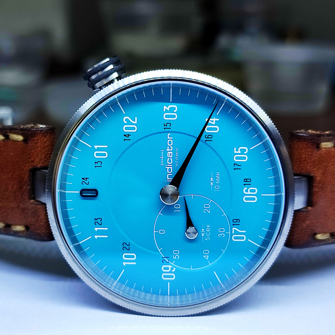 Модель Indicator Color, бренд Colibrica design