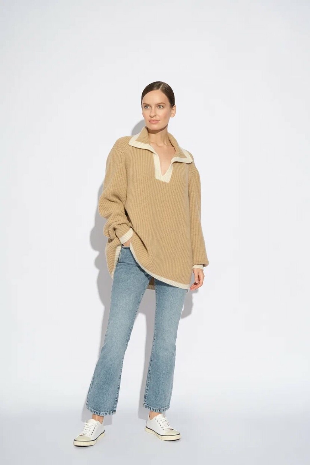 Free Age, 80 000 руб.