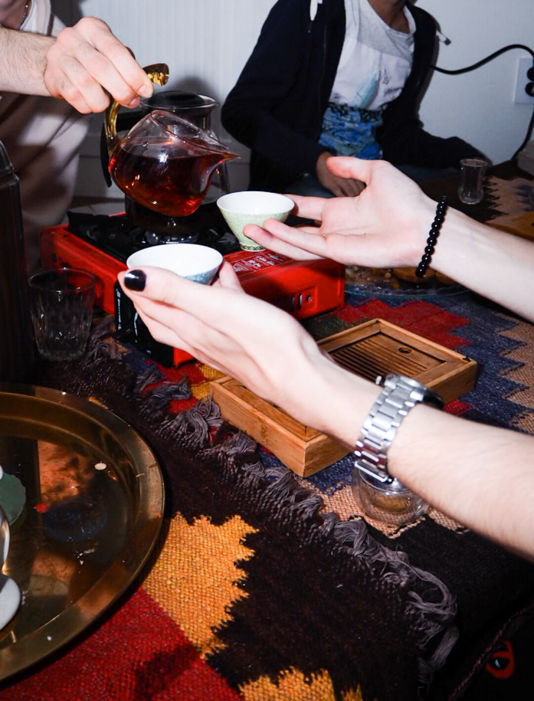 Проект объединяет в себе чайную культуру, музыку, людей и их ценности
