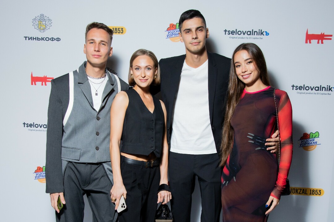 Марк Лапин, Ксения Лапина. Роман Меркушин, Елена Володкевич