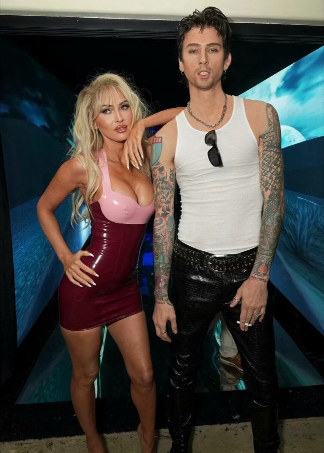 Меган Фокс и Machine Gyn Kelly в образах Памелы Андерсон и Томми Ли