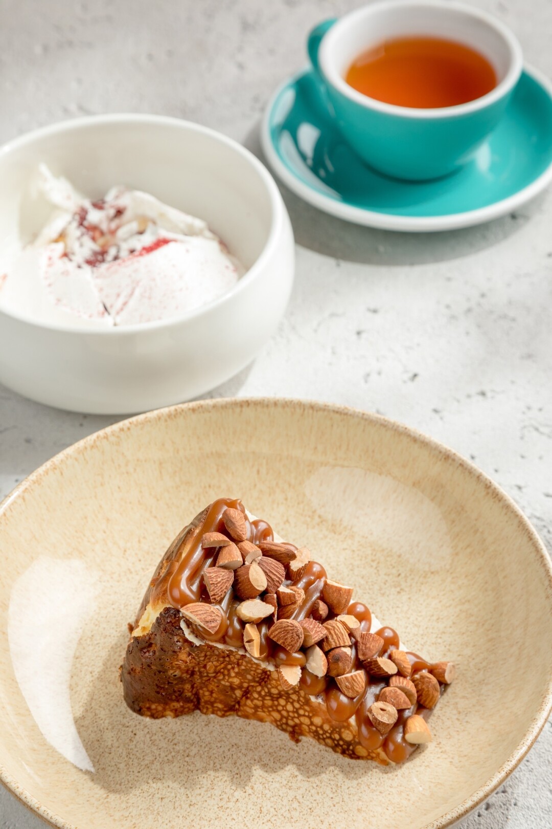 В ресторане Neo с 22 по 29 ноября будут жертвовать в хоспис по 50 рублей с каждого проданного десерта