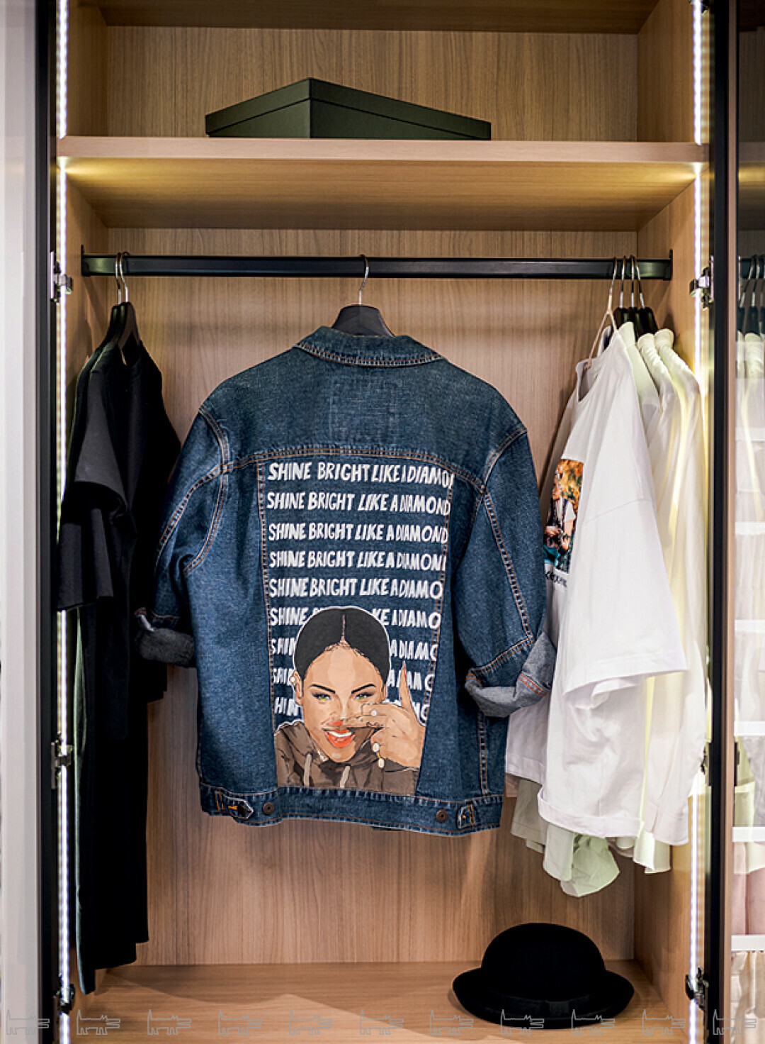 Винтажная джинсовая куртка