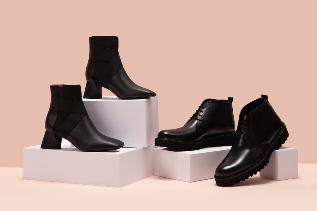 Ботильоны Pollini, 28 390 руб, ботинки Principe di Bologna, 20 390 руб.