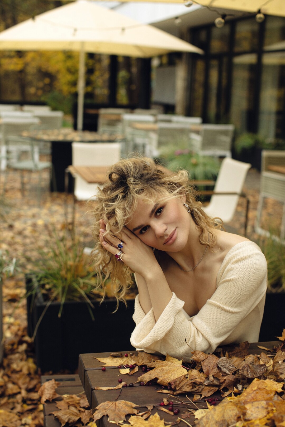 Платье My812, кольца Parure Atelier