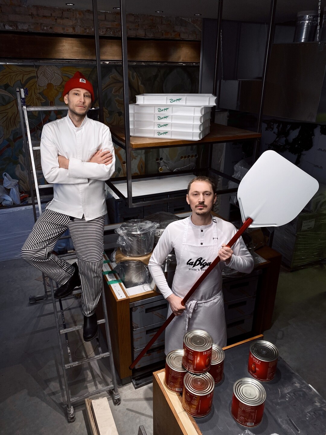 Пицца-мэтры Антон Исаков и Даниил Сычев — идеологи и основатели новой La Biga pizza&pasta на Гороховой Фото: Лина Либо Свет: Николай Балясников