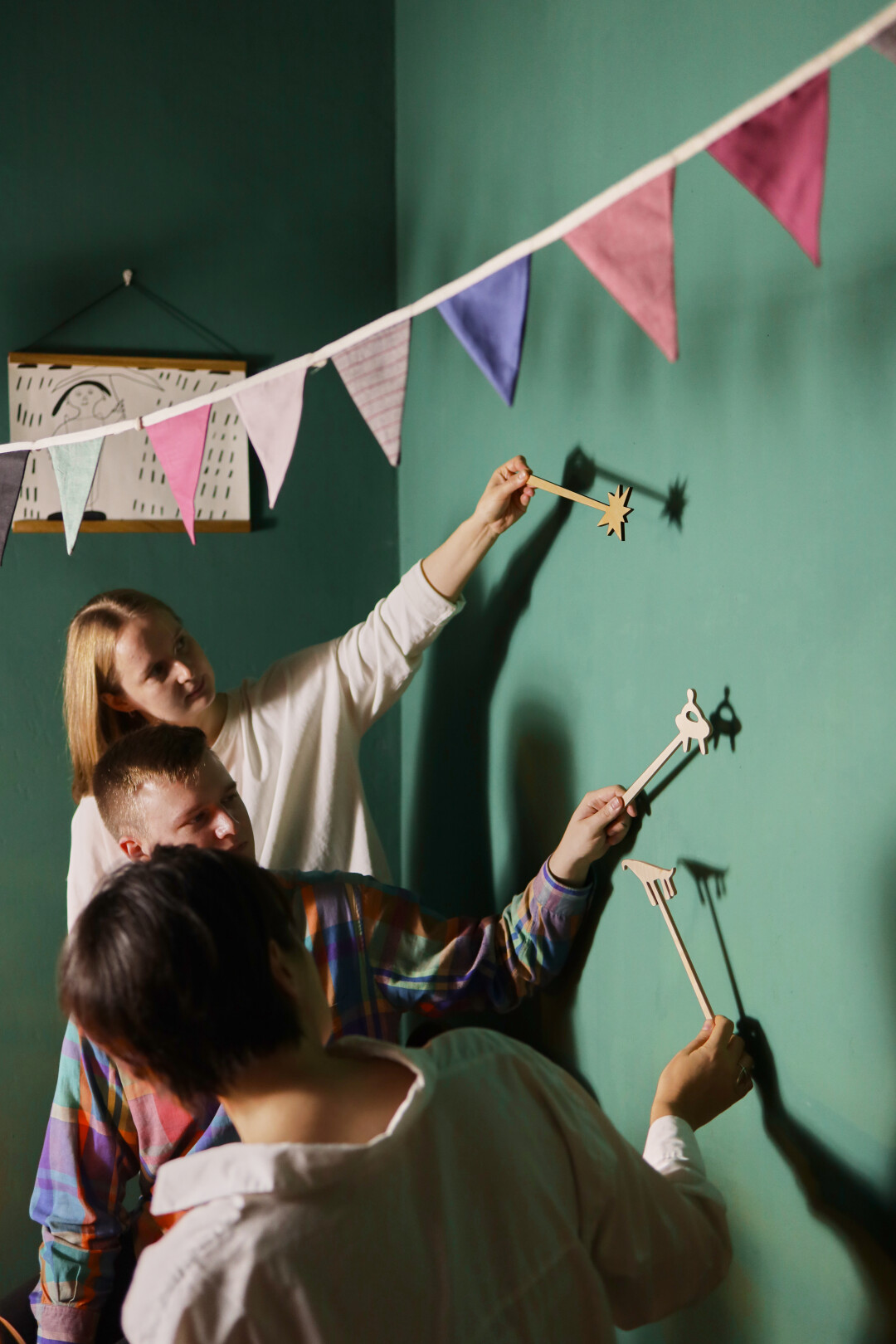 Гирлянда «Праздник» от «Простых вещей», 1200 рублей.