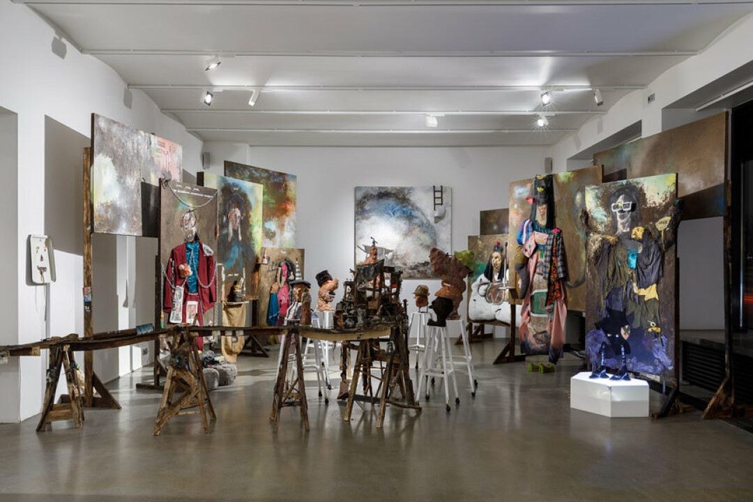 Экспозиция персональной выставки Александра Цикаришвили. 2022 г.