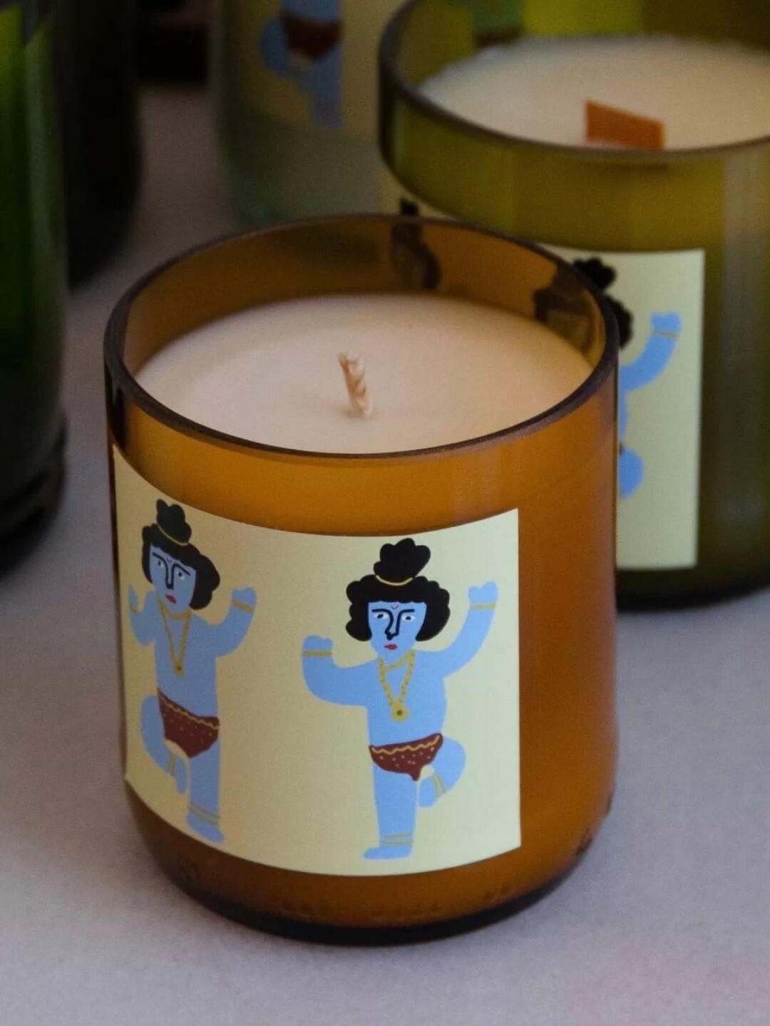 Соевая свеча в стакане из винной бутылки, 1600 рублей