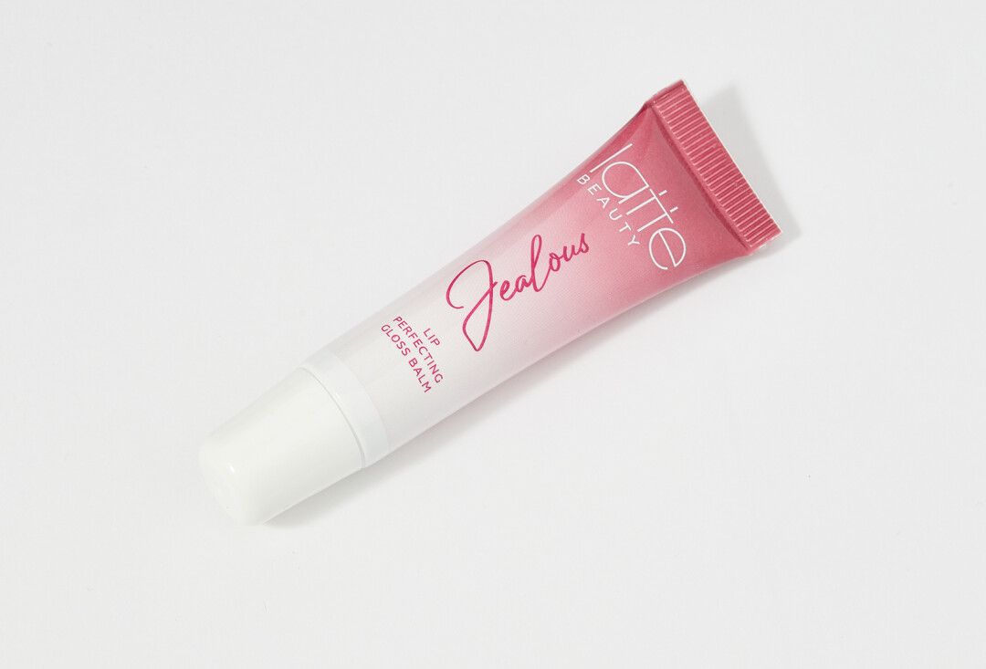 Блеск-бальзам Latte Beauty, Золотое Яблоко, 1 290 руб.
