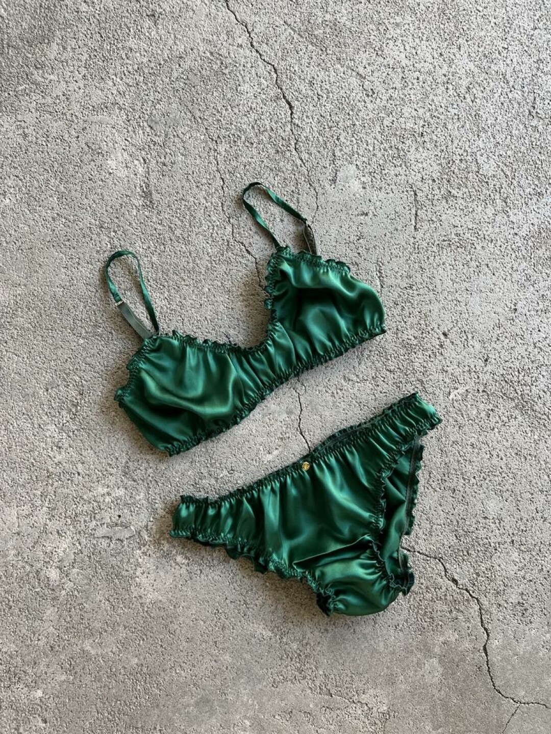 Комплект шелкового белья Silk Lovers, 4 900 руб.