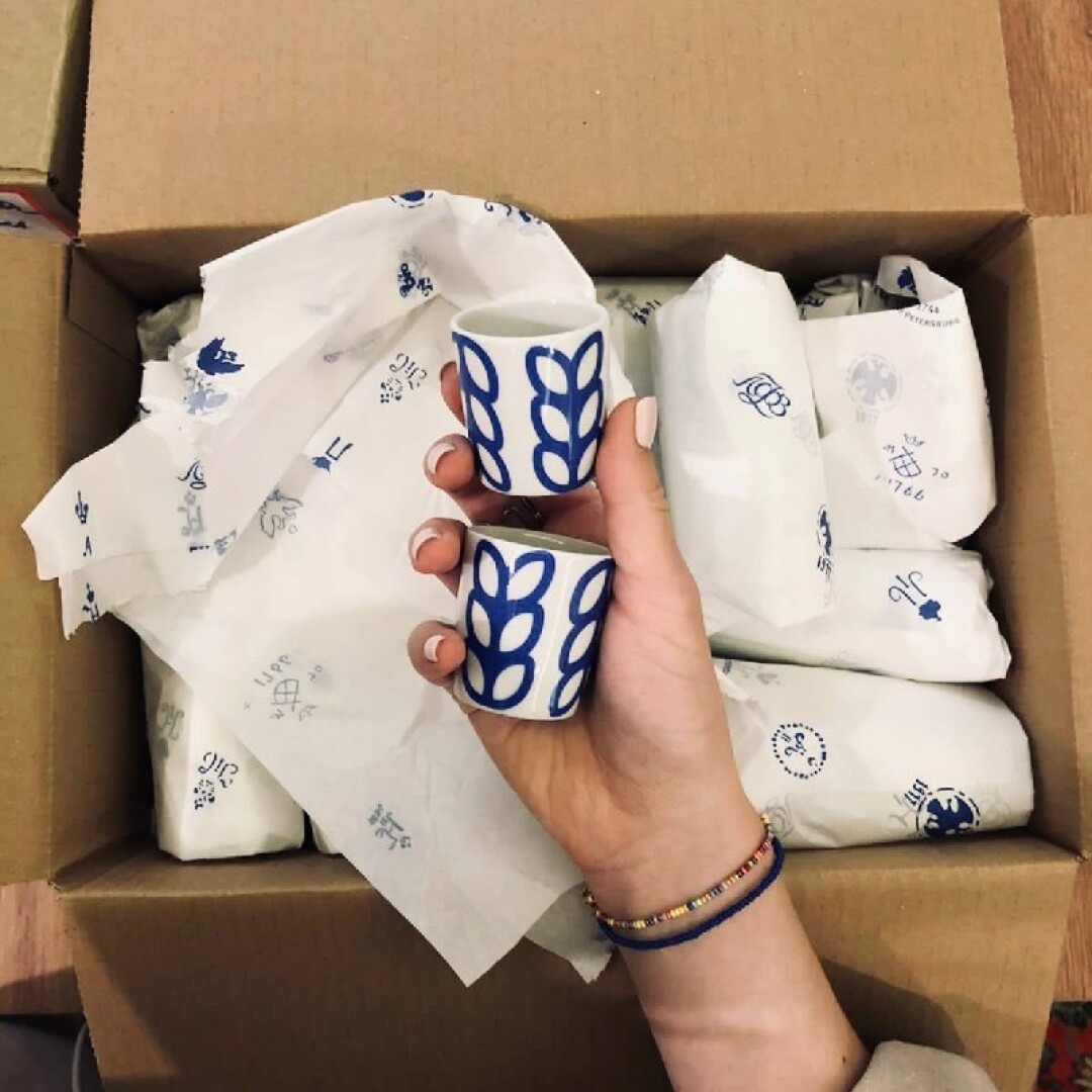 Подарочные шоты Tselovalnik от Императорского Фарфорового Завода и El Copitas Bar