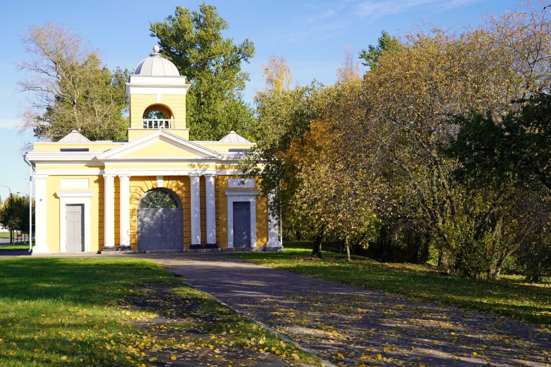 Фото Александровские ворота на улице Химиков, западный фасад (Публ. 12/09/2022 1