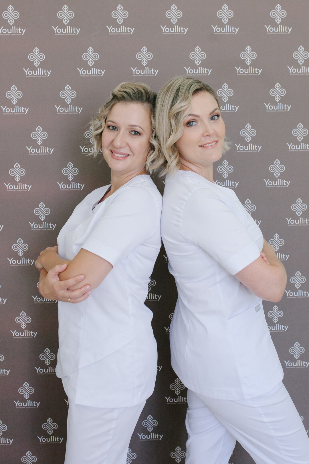 Кузнецова Юлия Алексеевна и Казакова Юлия Михайловна, основатели клиники, косметологи