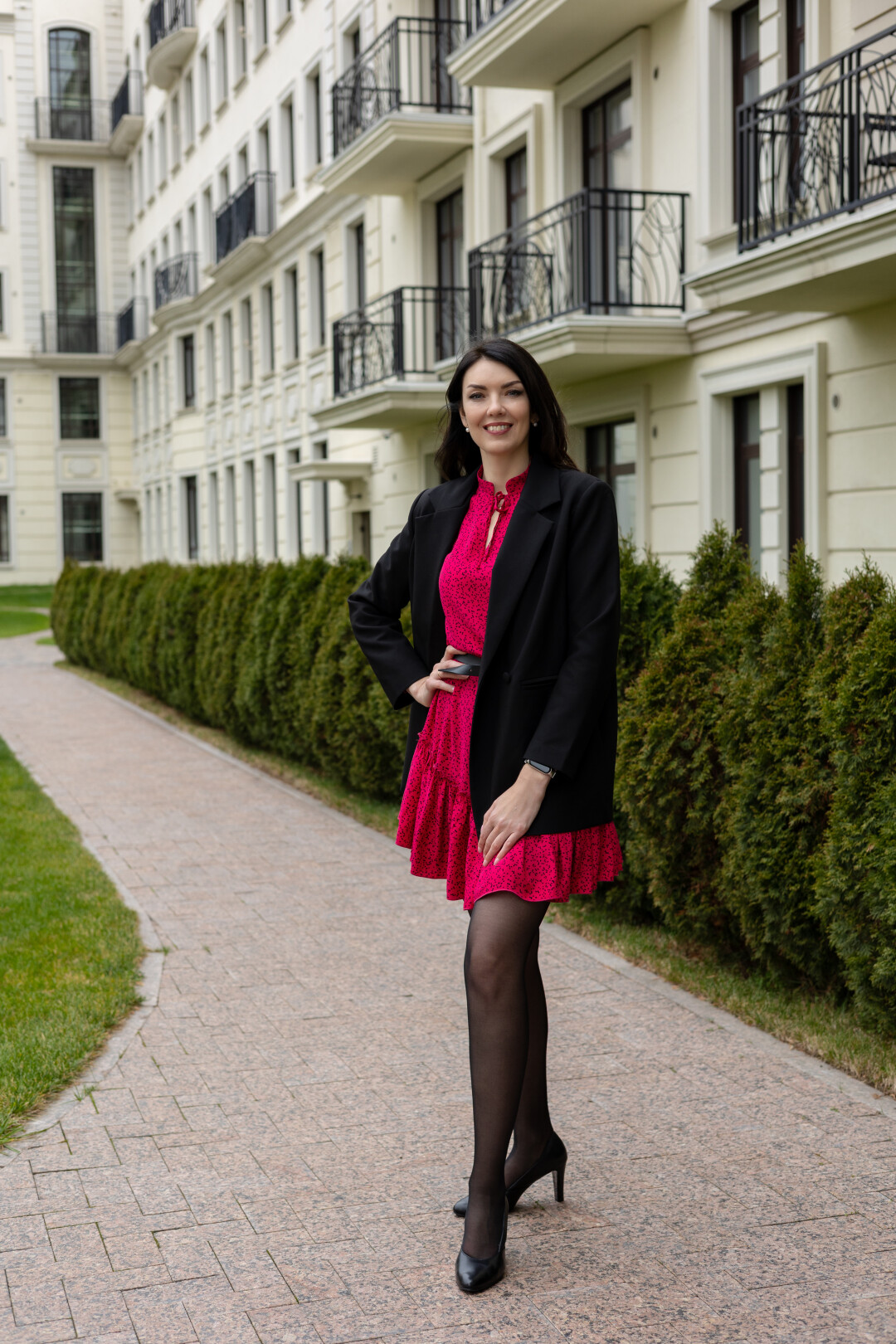 Надежда Шмидт Начальник отдела учета страховых операций в страховой компанию «Энергогарант» Работает в финансовой сфере почти 10 лет. Яркая, веселая