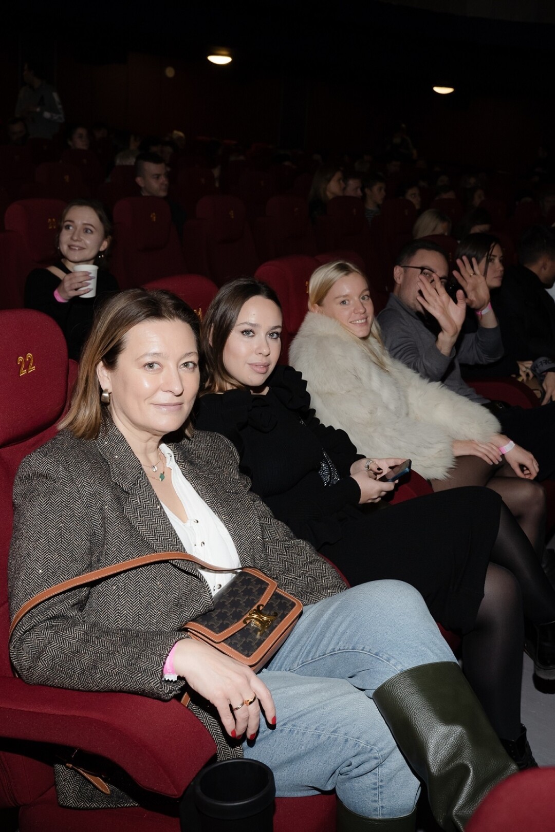 Маша Федорова, Лиза Аминова, Лена Тронина