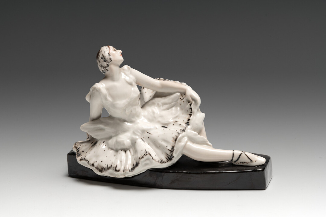 Данько Н.Я. Фигура «Балерина А.П. Павлова в концертном номере «Умирающий лебедь» на музыку К. Сен-Санса