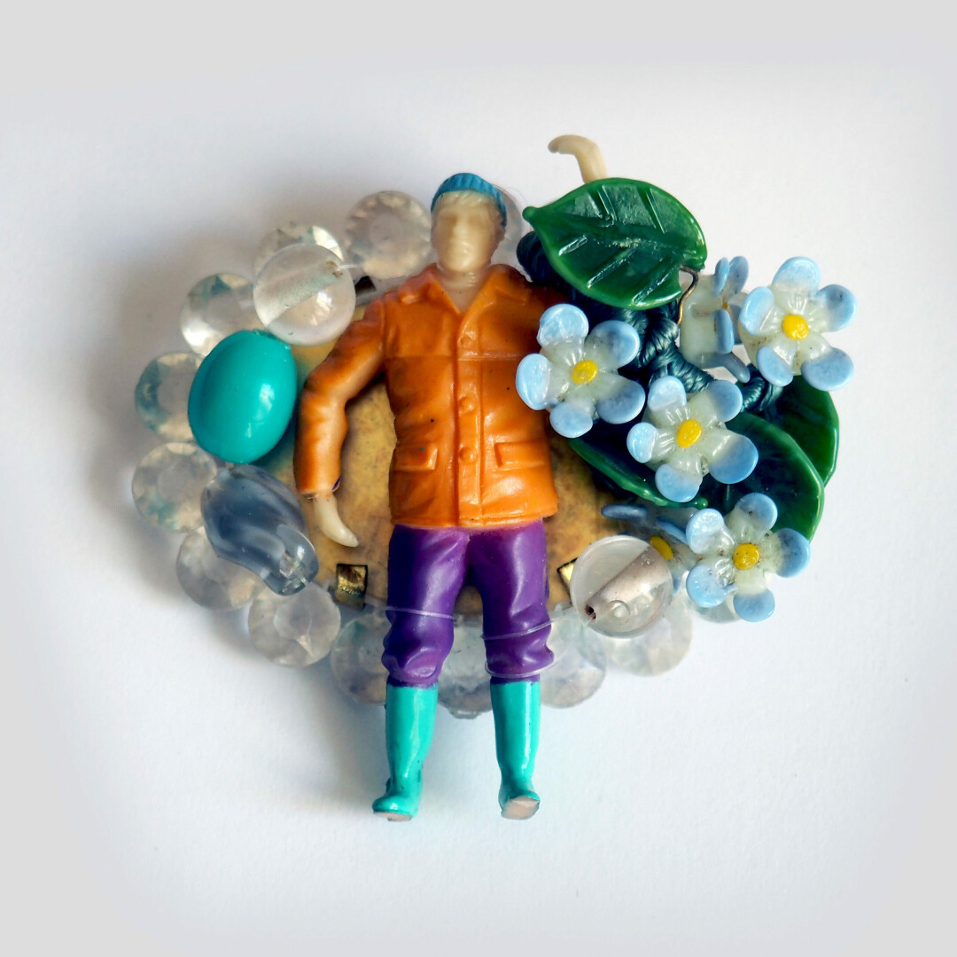 Мария Мамкаева. Брошь «Ноктюрн». 2021. Санкт-Петербург, Россия