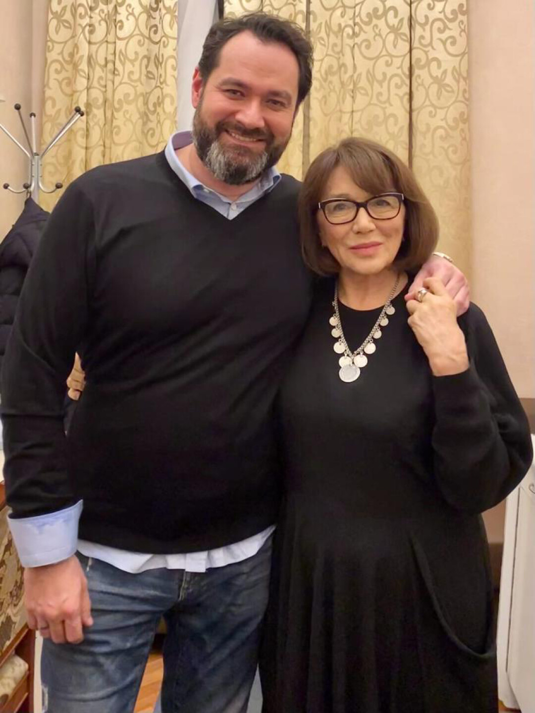 Ильдар Абдразаков и Галия Камаева, автор статьи, директор Благотворительного фонда поддержки культуры и искусства РБ, художественный руководитель