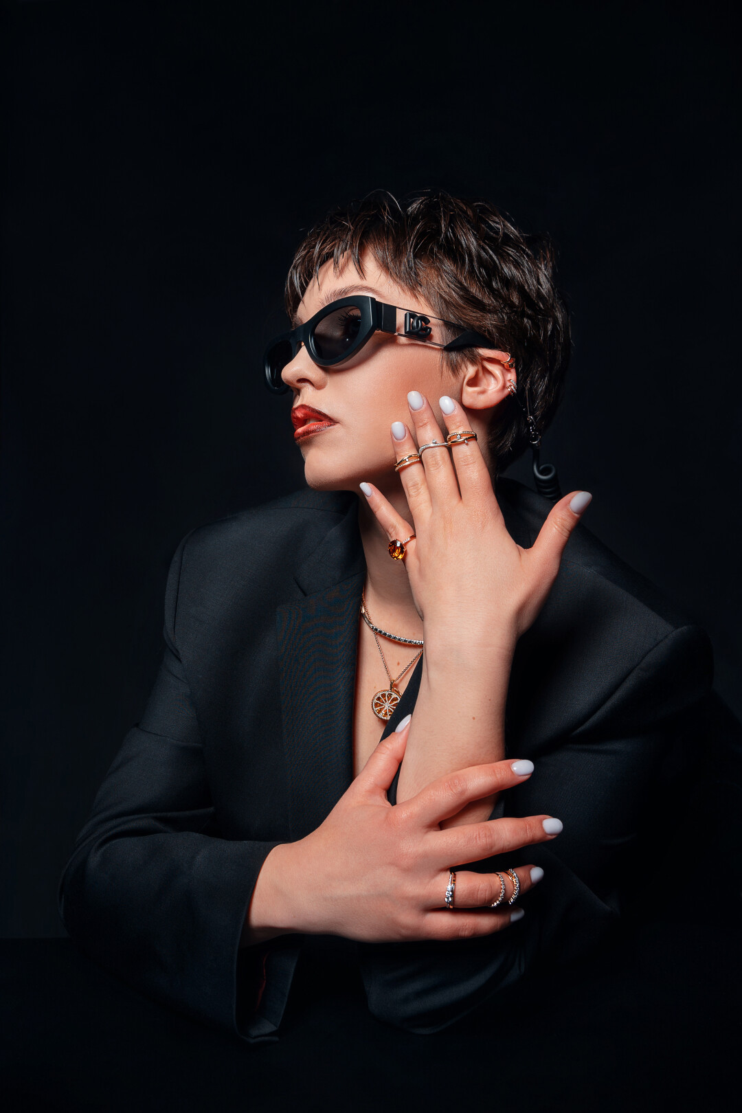 Колье, кольца, каффы SHENE ювелир Солнцезащитные очки Dolce Gabbana Оптика «Зрение»