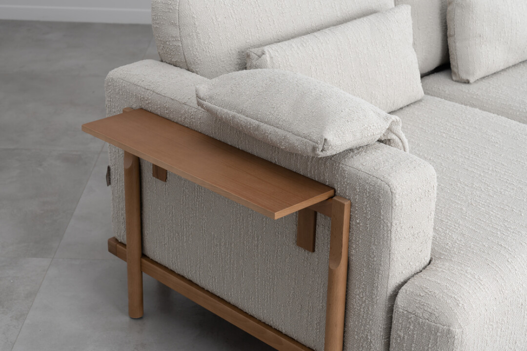 Диван Бэйкер