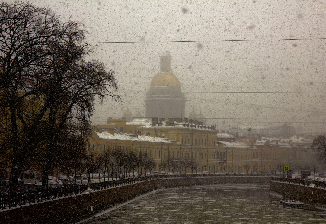 Погода в петербурге вчера. Мокрый снег в Петербурге. Питер дождь зимой. Плохая погода в СПБ. Снегопад в Санкт-Петербурге.