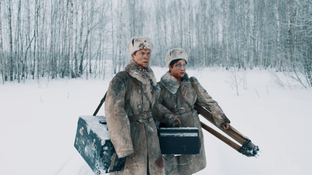 Антон (справа) и Тихон Жизневский в фильме «Первый Оскар».