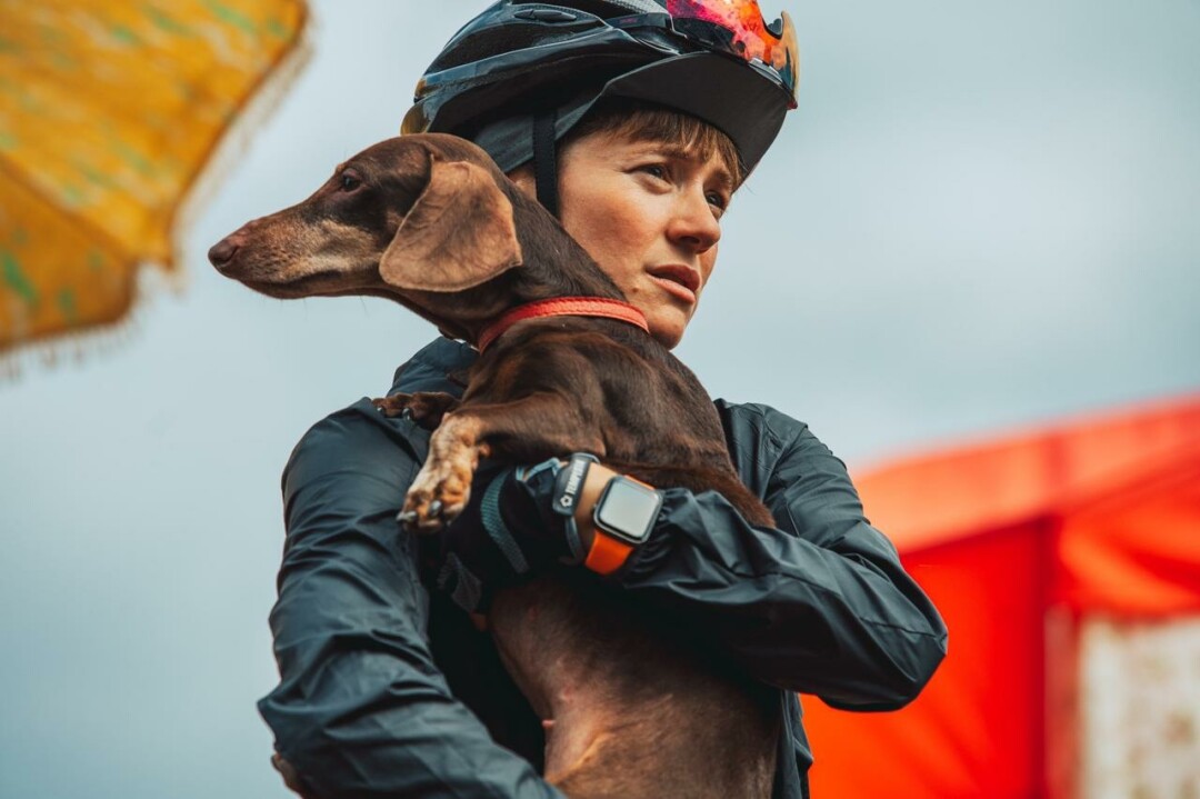 Поехавшая 12+ Едем в Магадан Типичная жительница мегаполиса Аня Смолина, столкнувшись с вереницей неудач в работе и личных делах, решается изменить