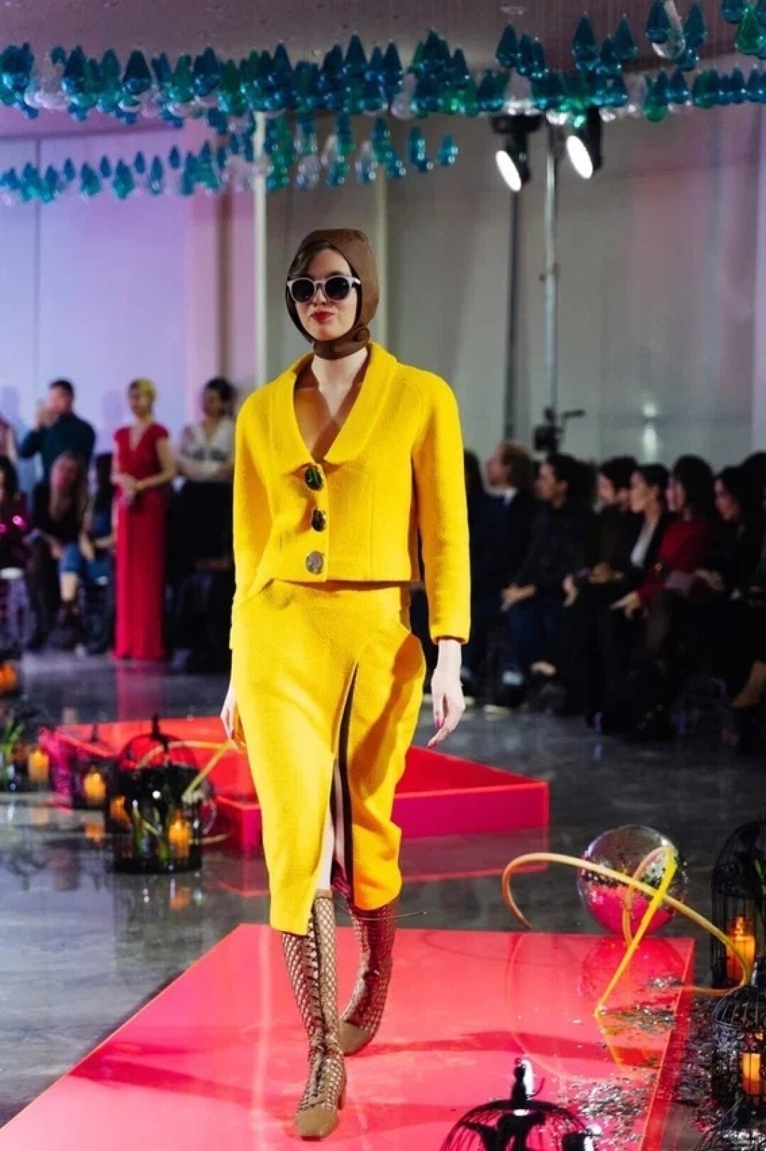 Показ OKSANA KOSAREVA в Казахстане