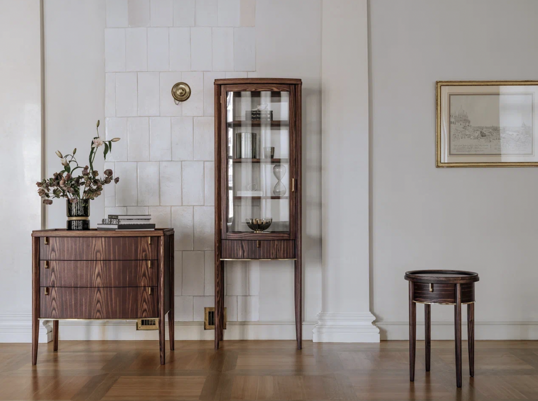 Мебель из коллекции Dantone Home “New Classic” сняли в интерьерах музея-усадьбы Муравьевых-Апостолов в Москве