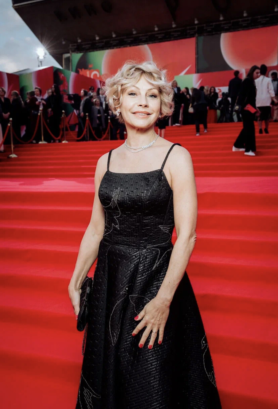 Алена Бабенко в украшениях Mercury