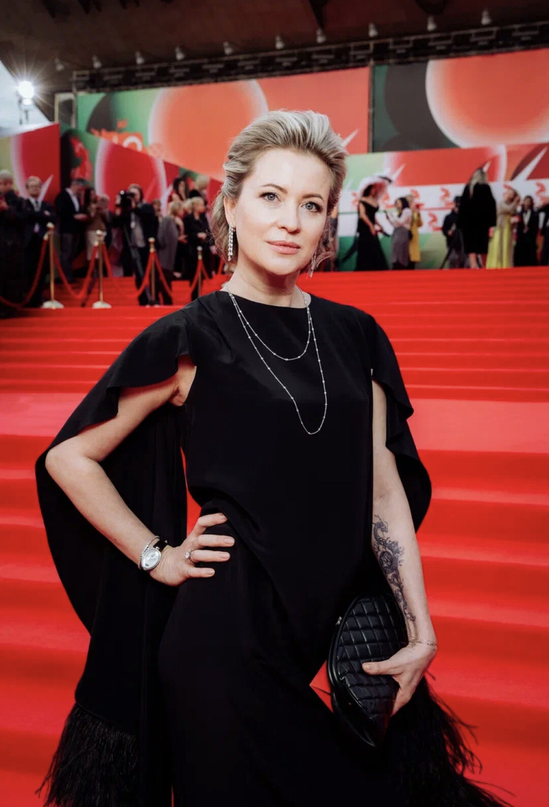 Евгения Соляных в украшениях Mercury