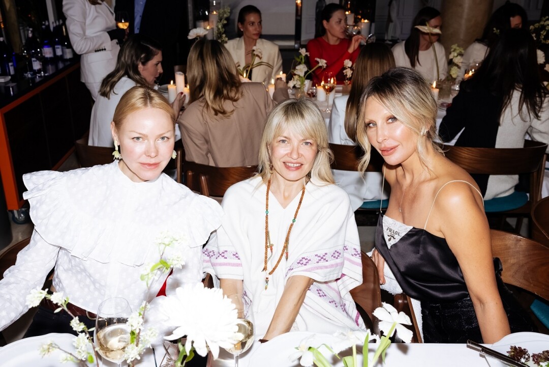 Ольга Самодумова, Анна Антимони