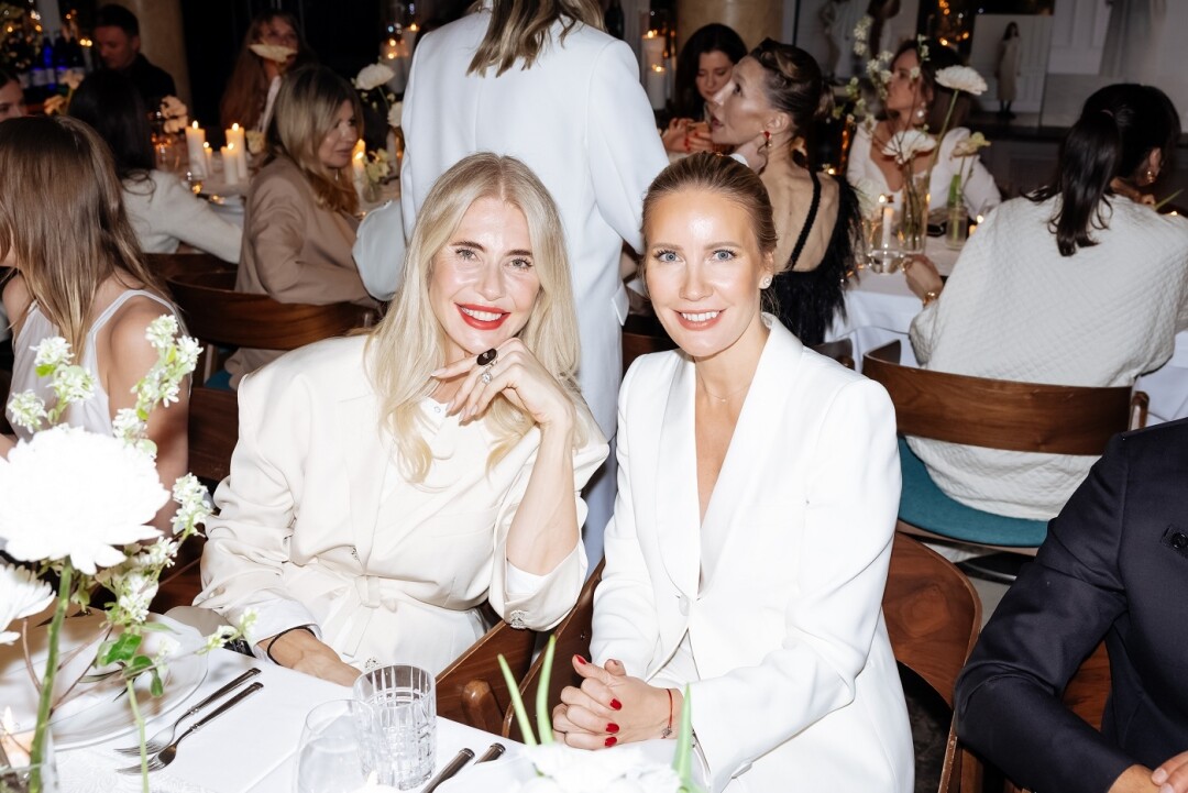 Дарья Лисиченко, Елена Летучая