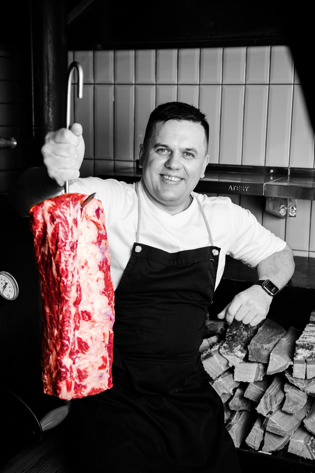 Александр Жуков, шеф-повар стейк-хауса Sherlock Holmes