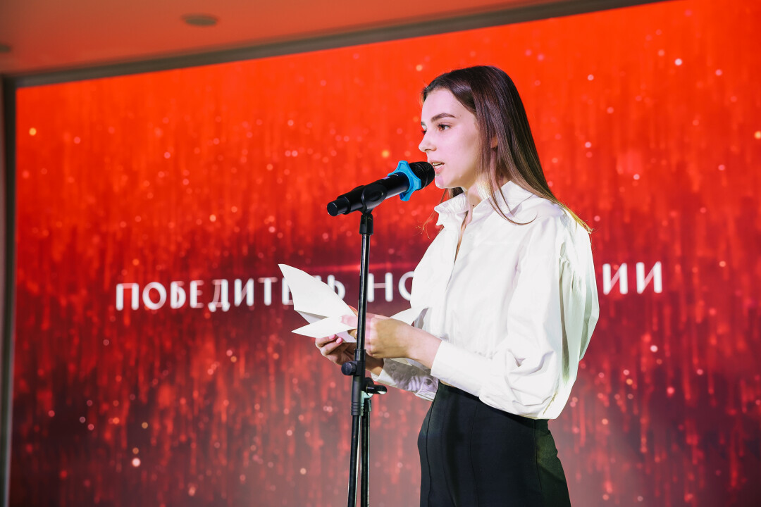 руководитель отдела продаж филиала ТК "Мастергласс Иваново" - Валентина Дементьева