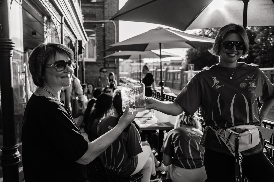 Илона Лапшина, Екатерина Чудакова