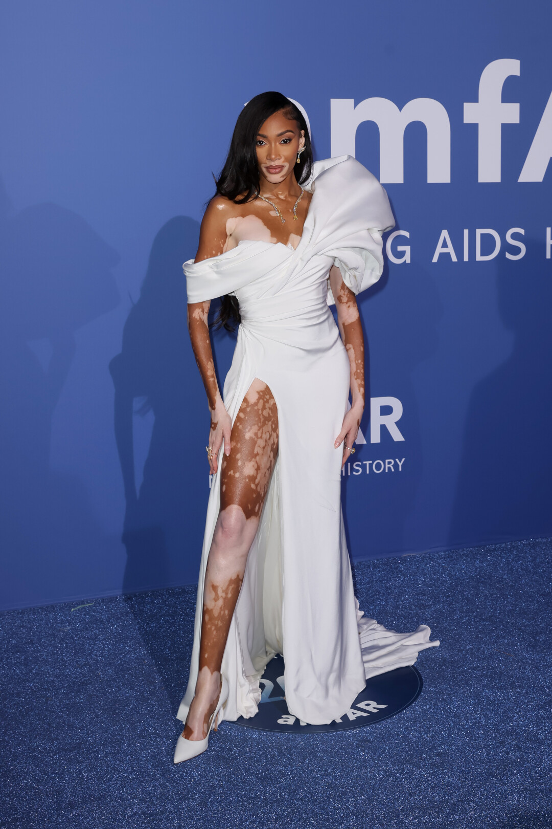 Винни Харлоу