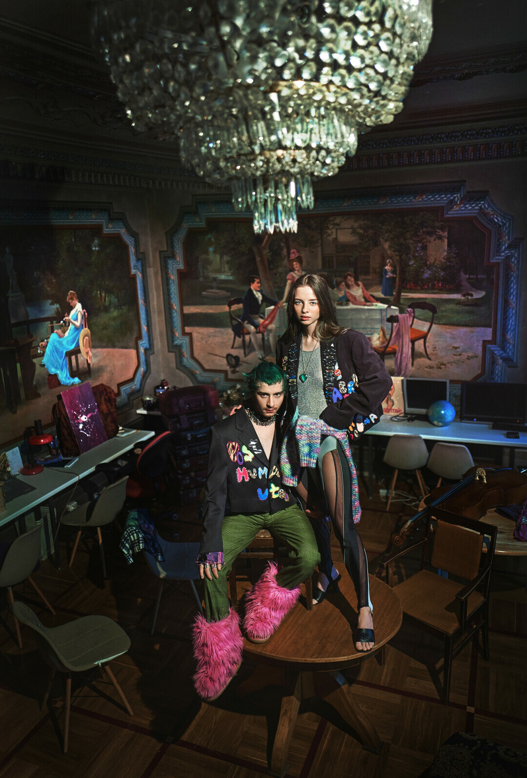 Manicure Vampire, 2022