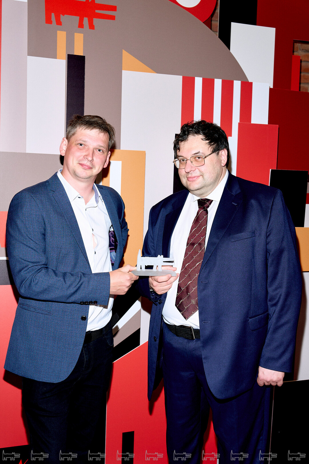 Кирилл Сухов, Максим Пратусевич