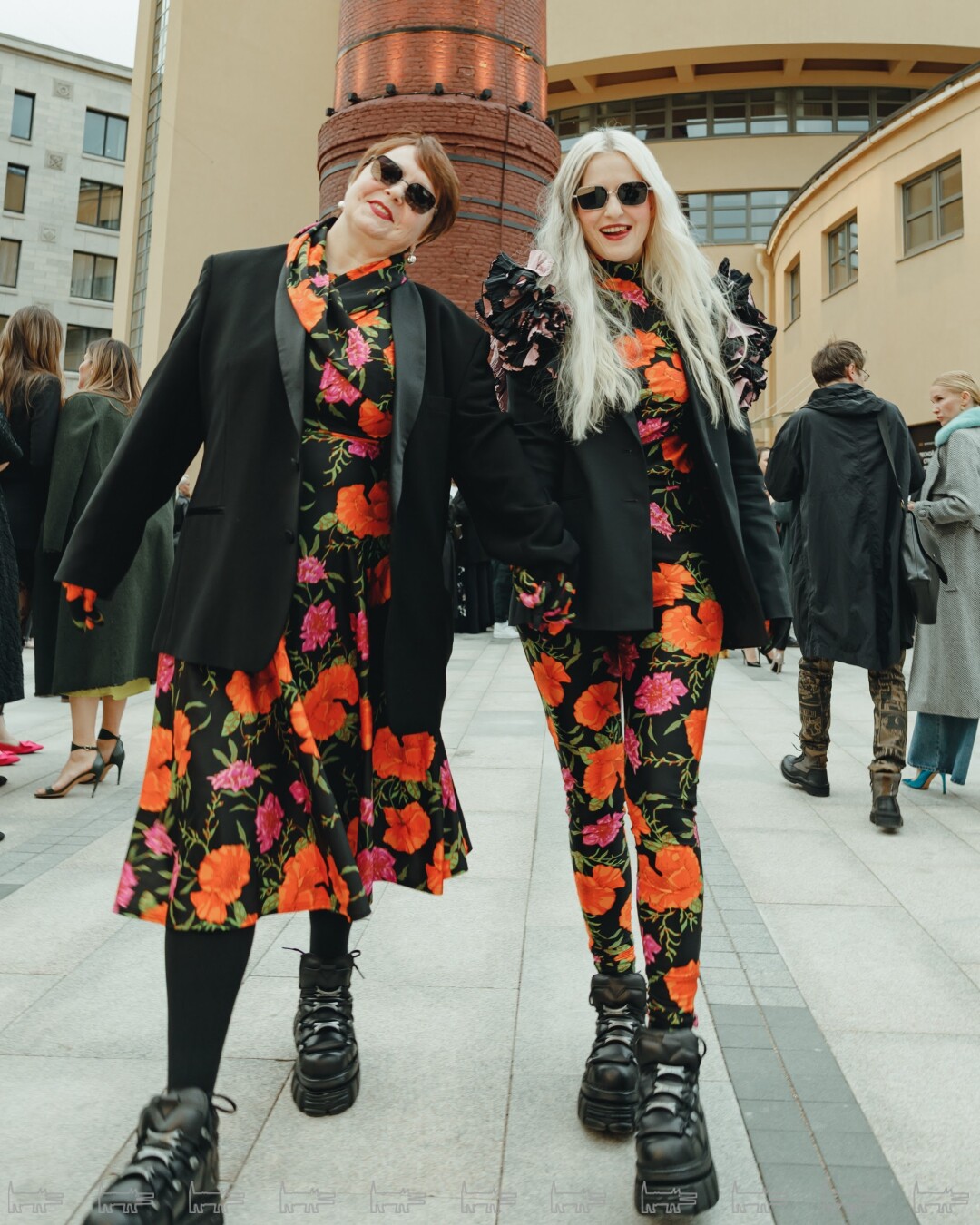 Тося Чайкина. с мамой Верой Бадулиной