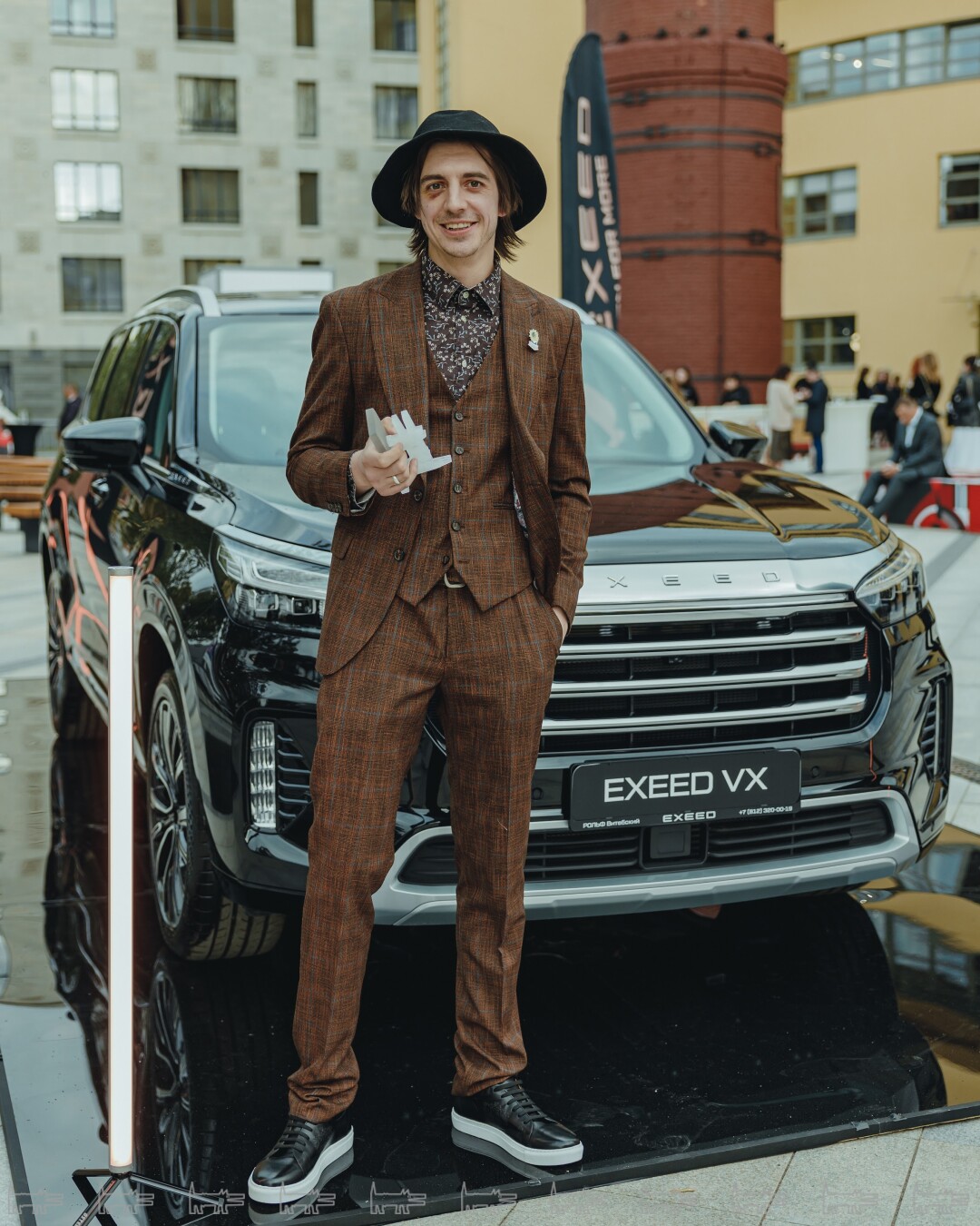 Константин Плотников