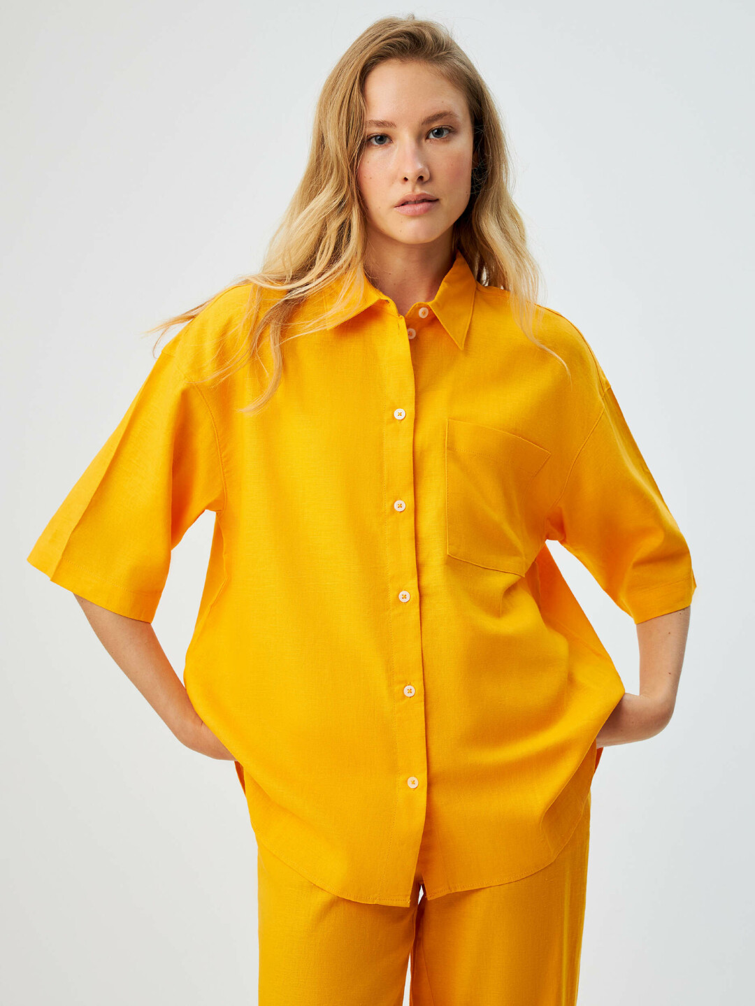 Рубашка Sela, 2 299 руб.